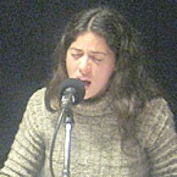 Ahora...canta Maia Castro