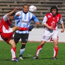 Rampla sigue al frente