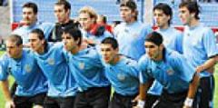 Uruguay entrena en doble horario