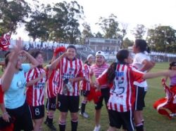 Fiesta Femenina en el Charrúa