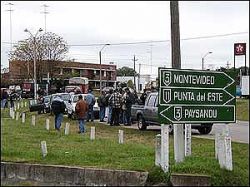Se agudiza guerra de patentes; gana fuerza la idea de una ley Se agudiza guerra de patentes; gana fuerza la idea de una ley