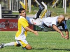 Defensor Sporting y Nacional lideran