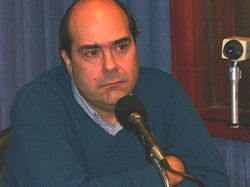 Abdala: "no advertimos fórmulas intermedias", se debe derogar el IRPF