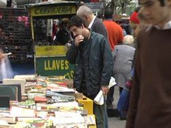 El libro invita a festejar su día