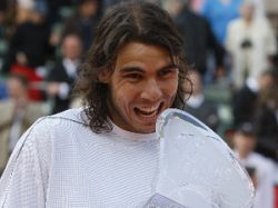 Nadal sigue su racha ganadora