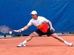 Cuevas avanza en dobles de Dutch Open