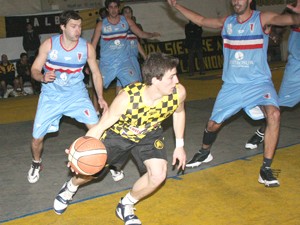 Uno por los play off y otro por el descenso