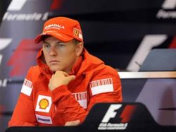 Raikkonen quiere dar pelea a falta de cuatro carreras