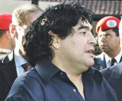 Directivo de AFA confirma que Maradona es candidato a DT de selección