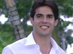 Kaka se queda en el Milán y no va al Manchester