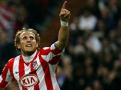 Forlán, el rey de los elogios