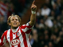 Forlán, el rey de los elogios