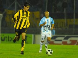 Peñarol empató con un "penal"