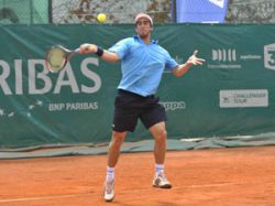 Cuevas cayó frente a Starace