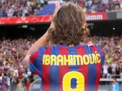 Ibrahimovic fue presentado en Barcelona