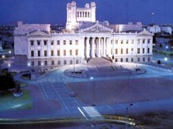 Palacio Legislativo y Teatro Solís