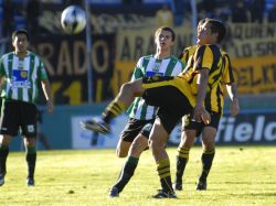 Racing noqueó a Peñarol