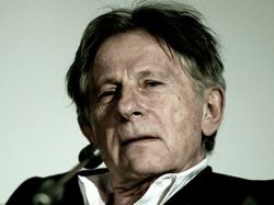 Polanski detenido por haber tenido relaciones con menor