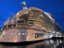 Royal Caribbean presenta el crucero más grande del mundo