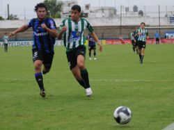 Liverpool puntero por horas; Nacional obligado a ganar