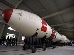 China continúa carrera espacial