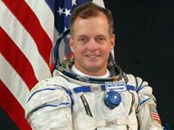 Astronauta envía mensaje en Twitter desde el espacio