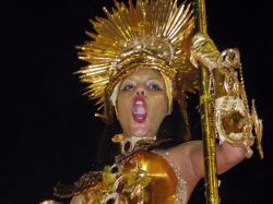 Unidos da Tijuca hace estallar el Sambódromo en Rio