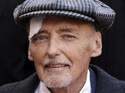 Dennis Hopper deberá pagar 12.000 dólares a su esposa