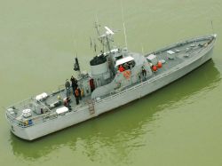 Rescate a marinos argentinos tras naufragio en Maldonado