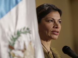 Costa Rica: asume presidenta