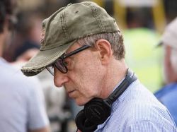 Woody Allen presenta una nueva película en Cannes