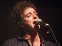 Cerati: "leve mejoría"