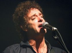 Gustavo Cerati estaría pronto para regresar a Argentina