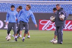 Uruguay reconoció el estadio y está listo para el partido