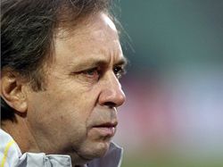 Rajevac dice que Uruguay es un equipo sin debilidades