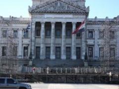 Uruguay llega a las 18 horas