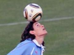 Napoli dio un extraordinario recibimiento a Cavani