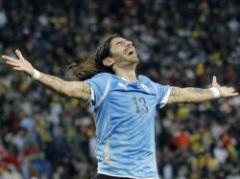 Consulado uruguayo en Río rindió homenaje al Loco Abreu