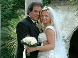 Mujer se enteró por Facebook que su marido estaba casado