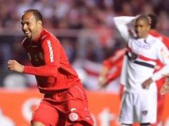 Inter de Porto Alegre avanza a la final de la Libertadores