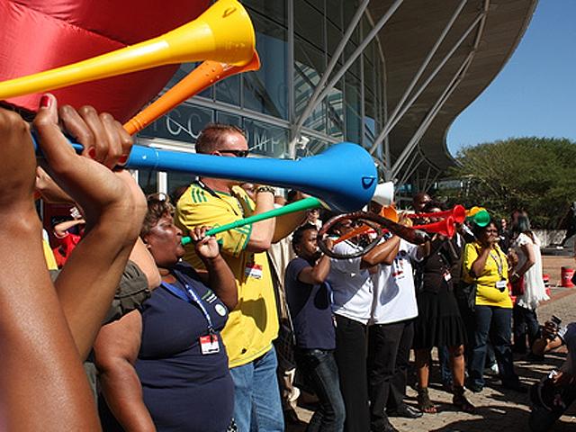 Turquía prohíbe las vuvuzelas en sus estadios de fútbol