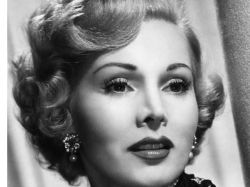 Zsa Zsa Gabor, en estado crítico, pidió extremaunción