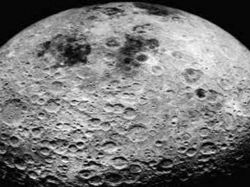 La circunferencia de la Luna se redujo en 100 metros La circunferencia de la Luna se redujo en 100 metros