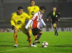 River goleó a Guaraní pero quedó eliminado