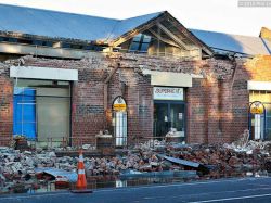 La ciudad de Christchurch se sacude los escombros y encara la reconstrucción tras el sismo