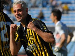 Peñarol a la cabeza