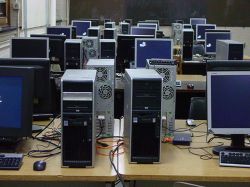 Europa lucha contra productos falsificados en internet