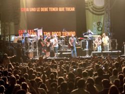 Los Auténticos Decadentes llegan a Zonamerica live