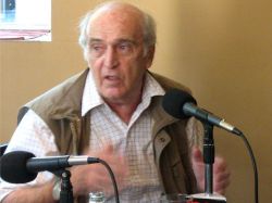 Rosencof reconocido "Huésped de Honor" en Buenos Aires