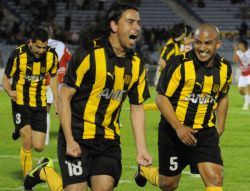 Peñarol solo